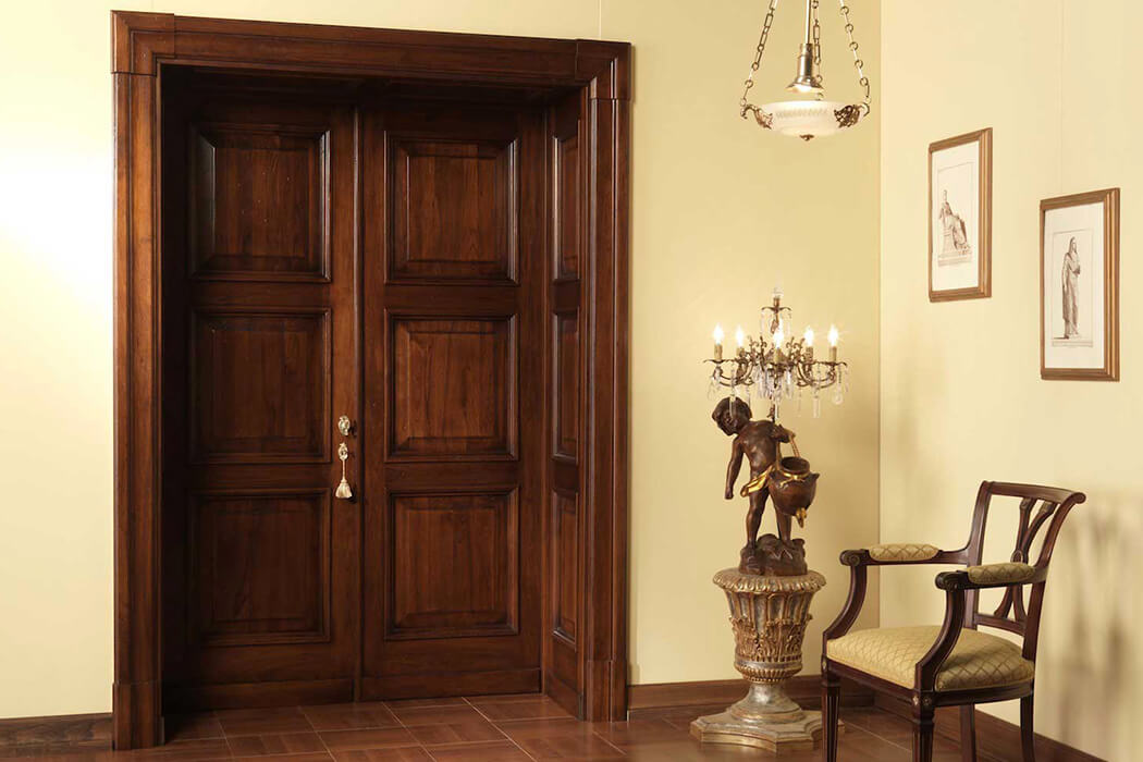 Межкомнатные филенчатые двери