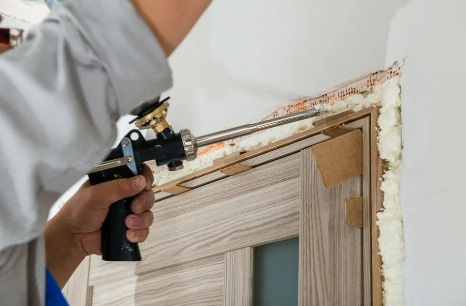 Самостоятельная замена межкомнатных дверей