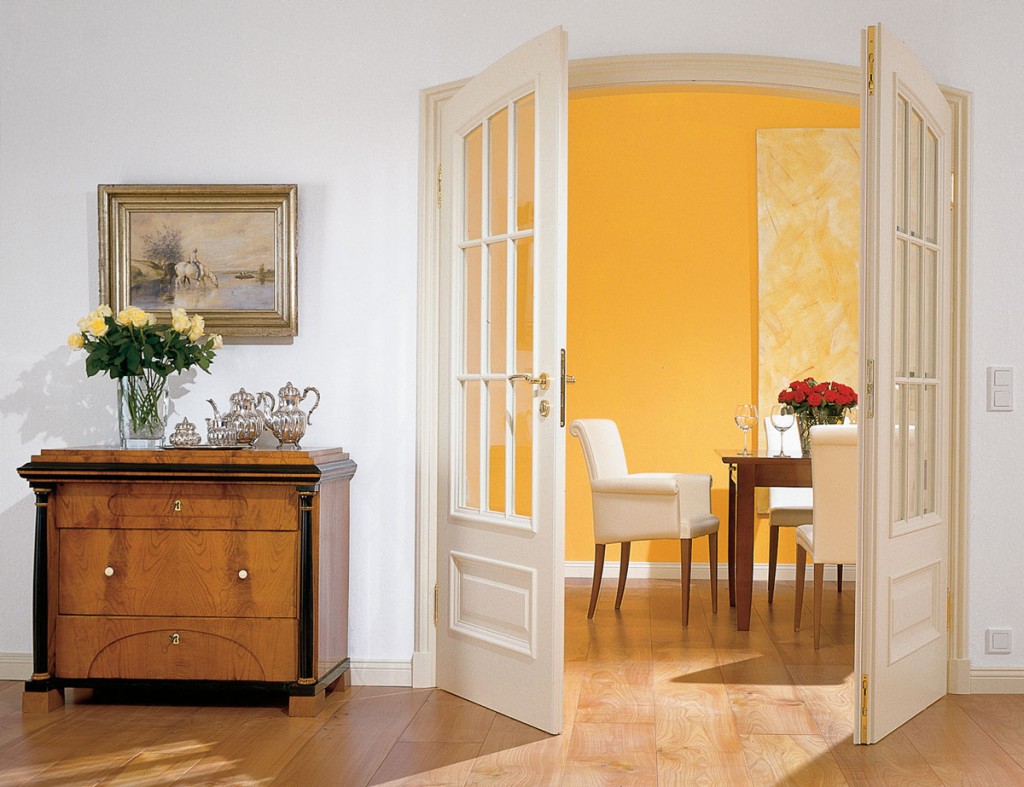 Распашные двустворчатые межкомнатные двери